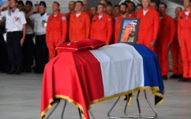 Hommage à Franck Chesneau, pilote de bombardier d'eau mort "en héros"