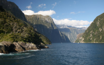 À Milford Sound, la montagne prend le large !