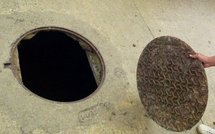 Il veut récupérer son portefeuille : neuf heures la tête dans un égout