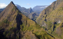 La Réunion : décès d'un ancien facteur du cirque de Mafate, qui a fait cinq fois le tour de la terre