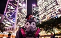 Hong Kong: coup de filet dans le camp pro-démocratie avant un week-end tendu