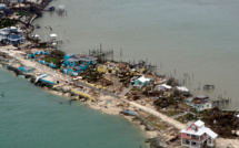 L'ouragan Dorian avance vers les Etats-Unis après avoir ravagé les Bahamas