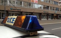 Un cadavre dans une bouche d'aération menant à une banque à Lyon