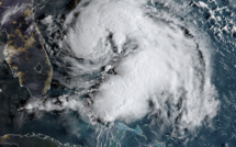Humberto devient un ouragan "majeur" et se rapproche des Bermudes