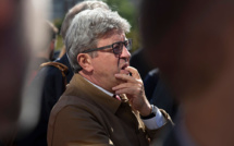 Tensions et vidéos au procès Mélenchon, jugé pour la perquisition mouvementée à LFI