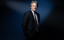 Un ancien investisseur de Facebook alerte sur le "côté sombre" du réseau social