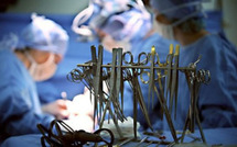 USA: une fillette de neuf ans subit avec succès une greffe de six organes