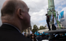 Des milliers de policiers à Paris pour une "marche de la colère"