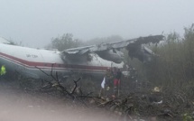 Ukraine: cinq morts dans l'atterrissage d'urgence d'un avion cargo