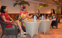 Les femmes réseautent au Tahiti Women's Forum