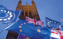 L'UE accepte un nouveau report du Brexit au 31 janvier, Johnson tente d'obtenir des élections