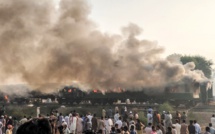 Pakistan: au moins 74 morts dans un incendie à bord d'un train