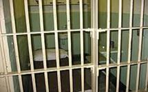 Etat de la prison de Nouméa: des détenus réclament une indemnisation