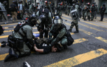 Hong Kong : des irréductibles prodémocratie retranchés sur un campus