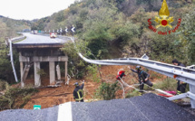 Intempéries en Italie: une femme décédée, viaduc écroulé, Venise sous les eaux