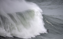 Surf de grosses vagues: Justine Dupont face au monstre