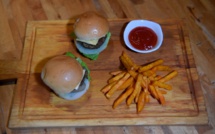 Scorpions ou tarentules: au Cambodge, un restaurant fait salle comble avec ses insectes cuisinés