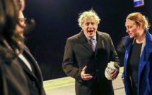 Brexit et moins d'impôts : les conservateurs veulent convaincre à une semaine des élections