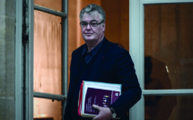 Retraites: accusé de conflit d'intérêts, Delevoye démissionne d'un institut de formation