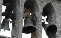 La construction d'une imposante église déchaîne les passions en Ardèche