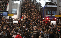 Retraites: poursuite d'une mobilisation désormais aussi longue que celle de 1995