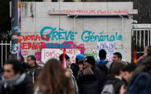 Grève: quelques universités franciliennes obligées de reporter leurs partiels