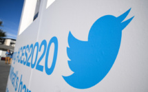 Twitter va retirer ou étiqueter les contenus "falsifiés" et "nocifs"