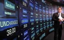 Facebook s'enfonce sous son prix d'introduction, en baisse de 13,68%