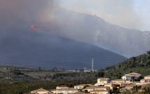 En Corse, un répit dans la lutte contre les incendies avec un vent moins fort