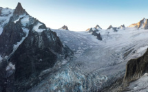 Macron s'efforce d'afficher son virage écolo au pied du mont Blanc