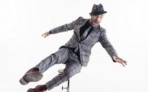 Charlie Winston vient chanter "Square 1" à Tahiti