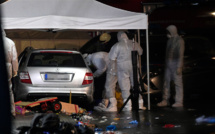 Voiture dans un carnaval: les motivations du conducteur restent floues