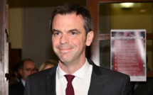 Coronavirus: 19 nouveaux cas, une "nouvelle étape est franchie" en France