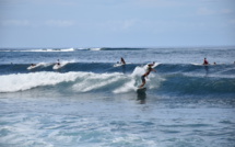 Enquête auprès des surfeurs du Papara Pro pour le coronavirus