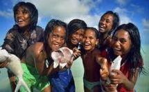 Couvre-feu pour les écoliers de Kiribati