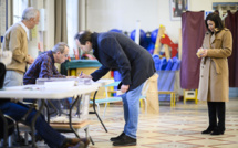 Municipales: une abstention record, incertitudes sur le second tour