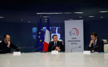 Le gouvernement prépare à une prolongation du confinement