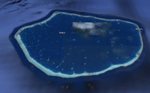 Sauvetage de 36 marins échoués à Arutua