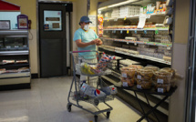 Coronavirus: "Il n'y a pas de pénuries en France", selon Jean-Bapiste Djebbari