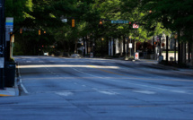 Virus: 300.000 cas recensés aux Etats-Unis, plus de 8.000 morts 