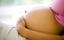 La mortalité liée aux grossesses d'adolescentes, "un scandale mondial" (ONG)