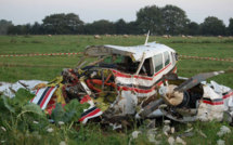 Russie: les secours cherchent un avion disparu, ils trouvent 2 autres épaves