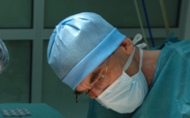 Allemagne: les Fédérations de médecins appellent au report des circoncisions