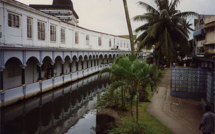 Relations franco-fidjiennes : Paris fait l’éloge de la non-ingérence