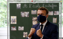 Déconfinement: Macron cherche à apaiser les inquiétudes sur l'école