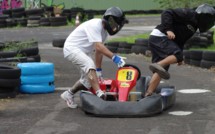 KART: Mika s'impose au final devant les Bras cassés