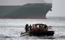 Des migrants "déroutent" un cargo de Singapour vers l'Australie