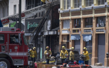 Onze pompiers blessés dans un incendie à Los Angeles