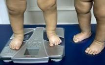 Donner des antibiotiques aux bébés pourrait favoriser l'obésité