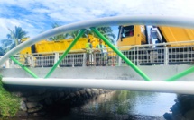 Teahupoo : le pont de Urihee passe le dernier test